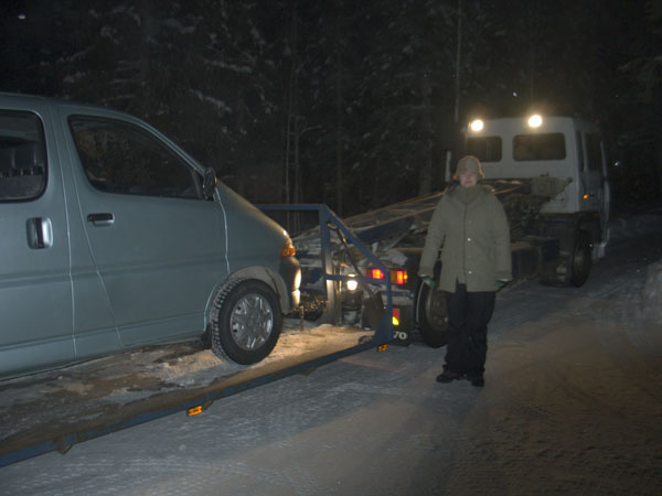 77_henni_ja_hiace